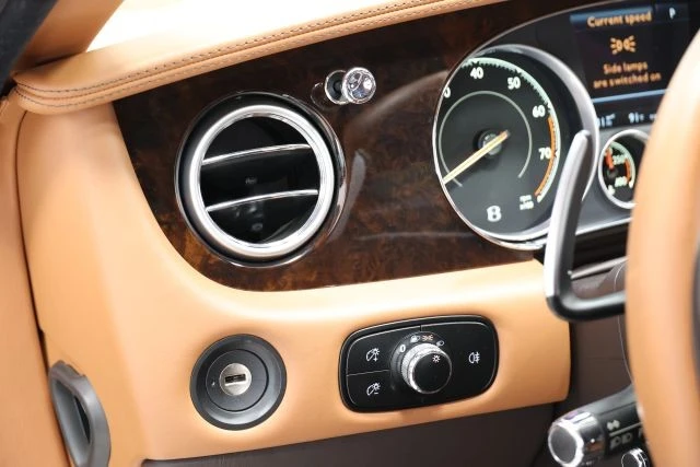 2016 Bentley Continental GT V8 2nd Gen - Image 25 of 31