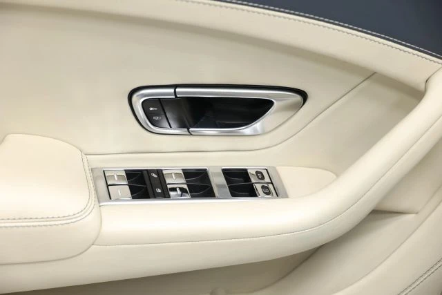 2016 Bentley Continental GT V8 2nd Gen - Image 11 of 12