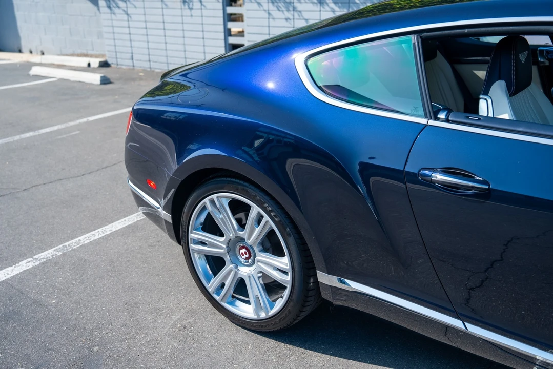 2016 Bentley Continental GT V8 2nd Gen - Image 9 of 21