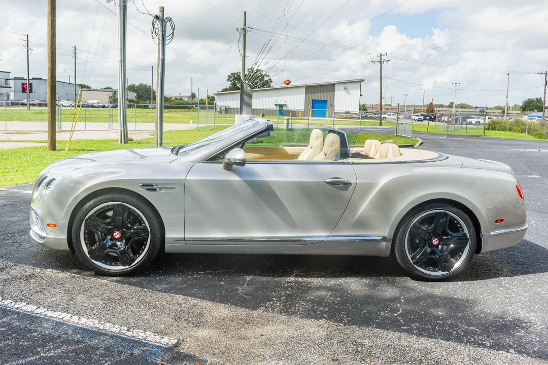 2016 Bentley Continental GTC - Image 8 of 31