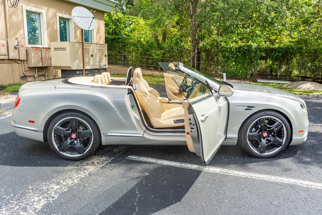 2016 Bentley Continental GTC - Image 13 of 31