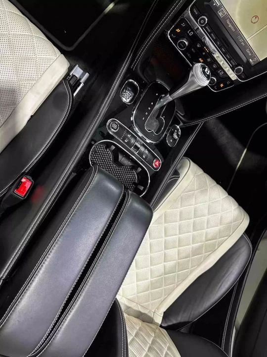 2016 Bentley Continental GTC - Image 27 of 31