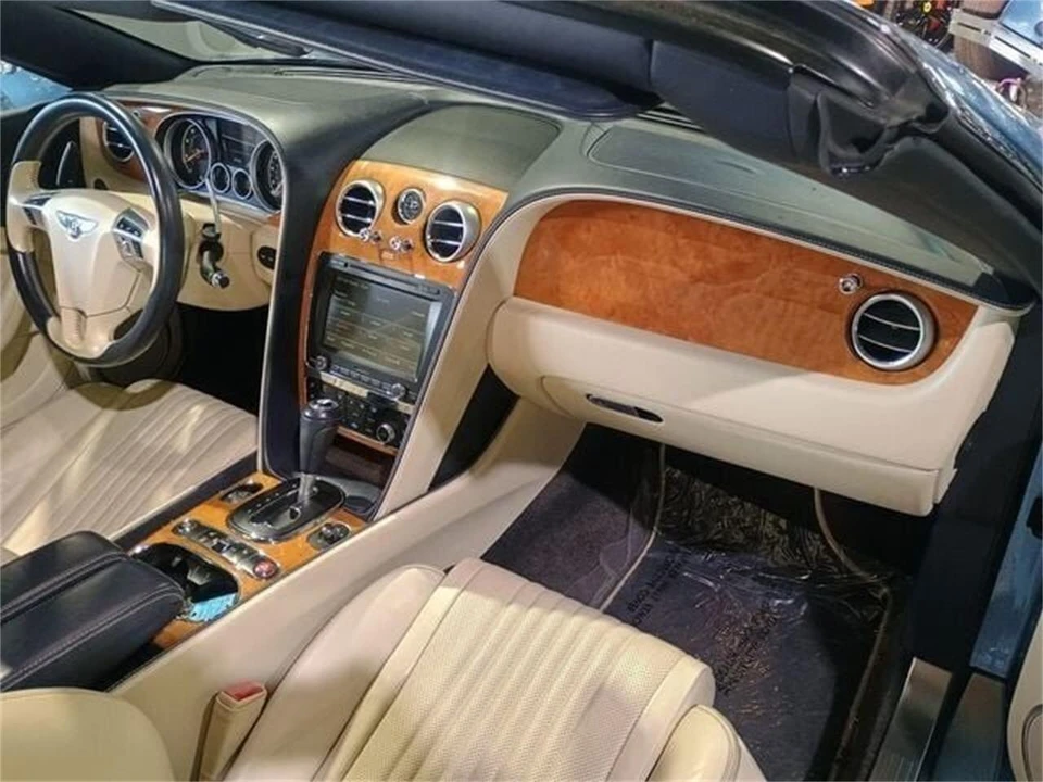 2016 Bentley Continental GT V8 2nd Gen - Image 29 of 31