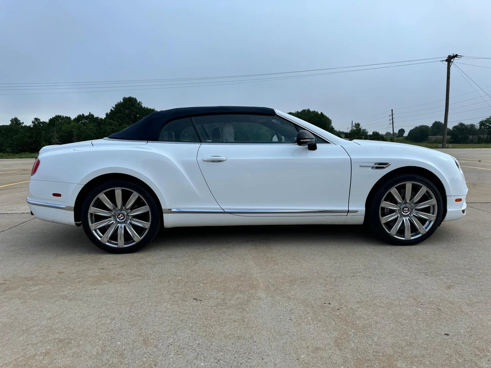 2016 Bentley Continental GTC - Image 22 of 31