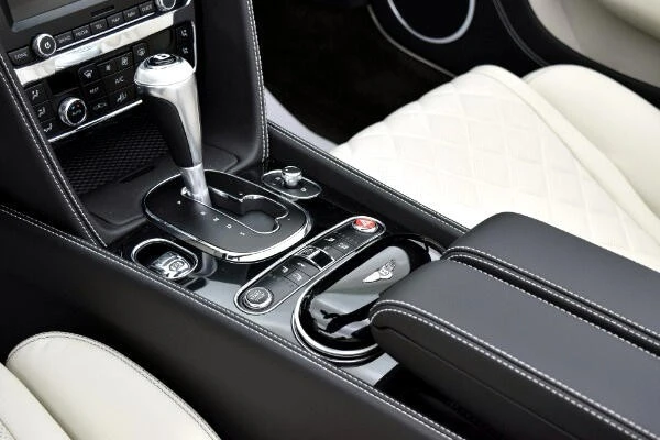 2016 Bentley Continental GTC - Image 15 of 21