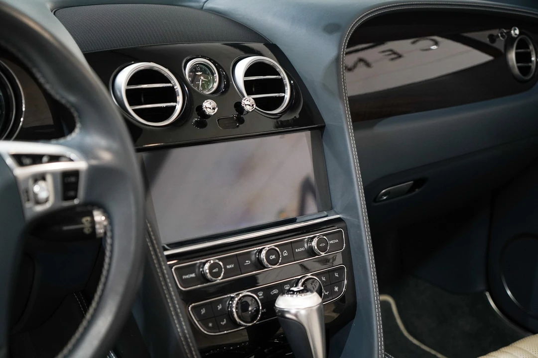 2016 Bentley Continental GT V8 2nd Gen - Image 13 of 31