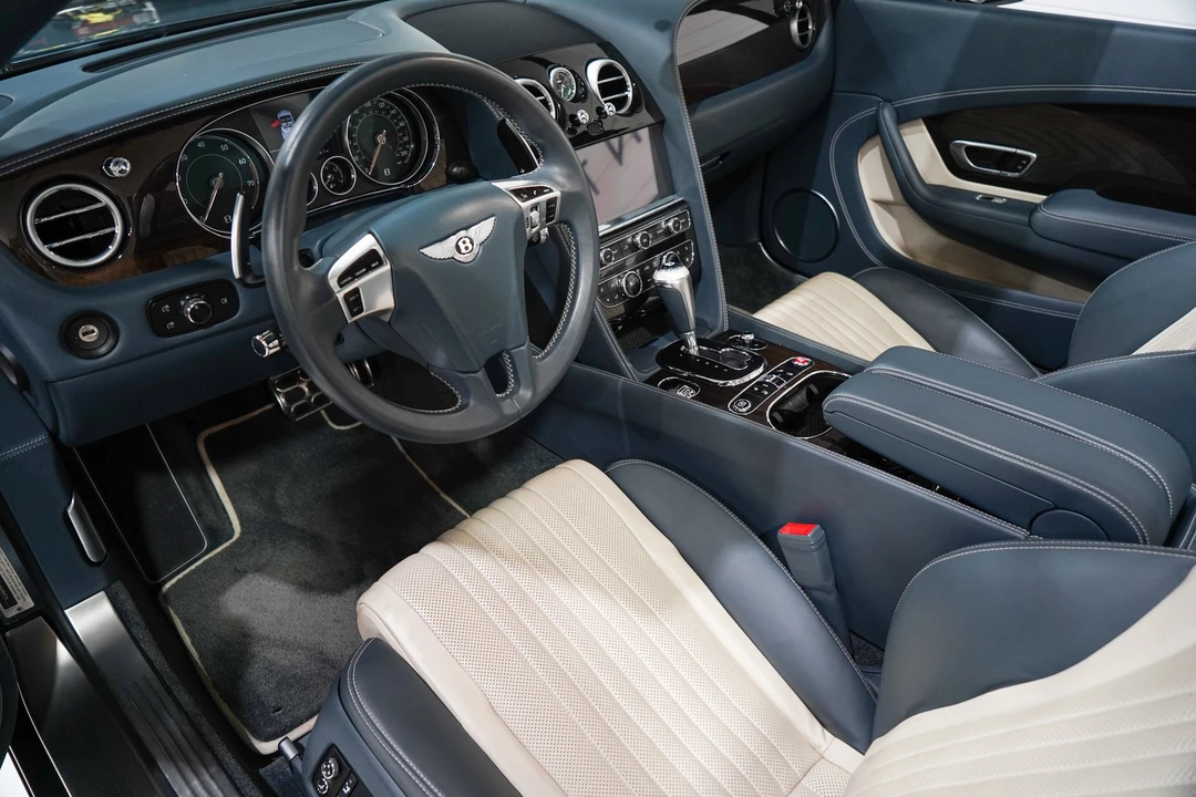 2016 Bentley Continental GT V8 2nd Gen - Image 2 of 31
