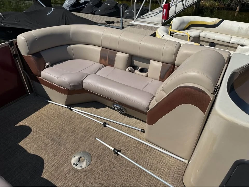 2016 Bentley - Image 5 of 16