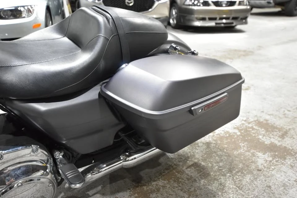 2016 Bentley - Image 17 of 20