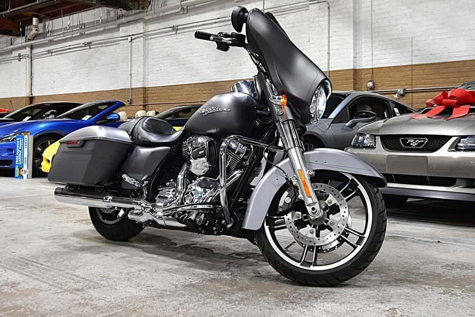 2016 Bentley - Image 2 of 20