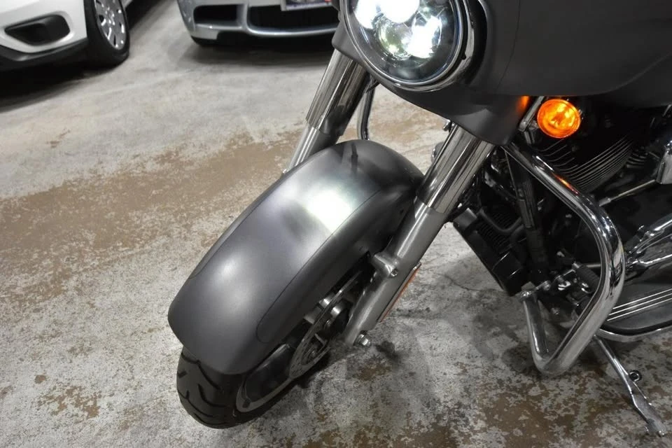 2016 Bentley - Image 8 of 20