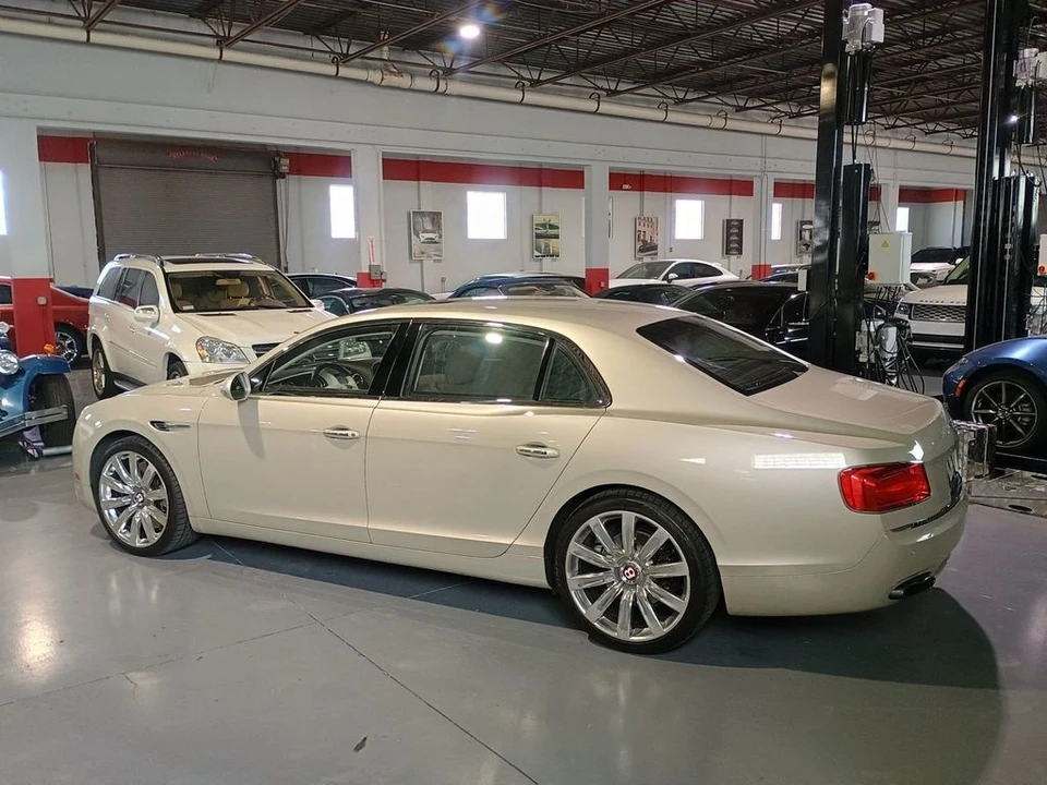2016 Bentley Continental Flying Spur - Image 2 of 12