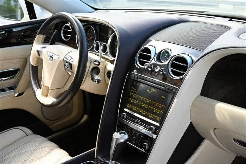2016 Bentley Continental Flying Spur - Image 18 of 20