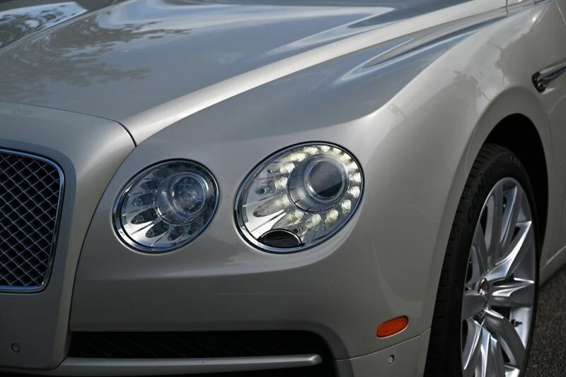 2016 Bentley Continental Flying Spur - Image 8 of 20