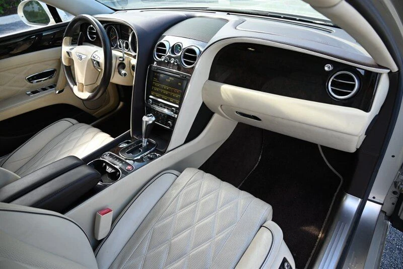 2016 Bentley Continental Flying Spur - Image 17 of 20