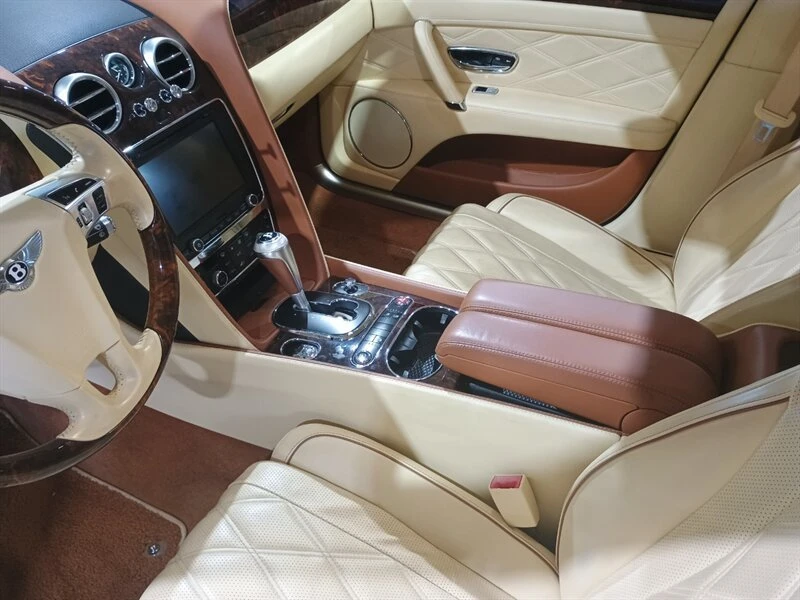 2016 Bentley Continental Flying Spur - Image 15 of 20