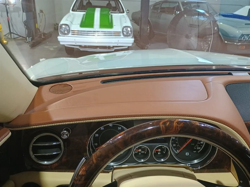 2016 Bentley Continental Flying Spur - Image 17 of 20
