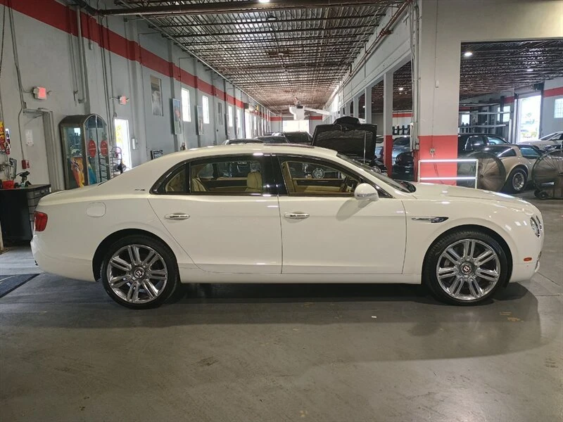 2016 Bentley Continental Flying Spur - Image 6 of 20