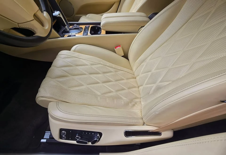 2016 Bentley Continental Flying Spur - Image 2 of 20