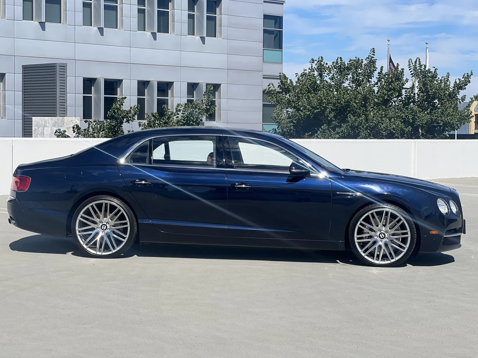 2016 Bentley Continental Flying Spur - Image 13 of 31