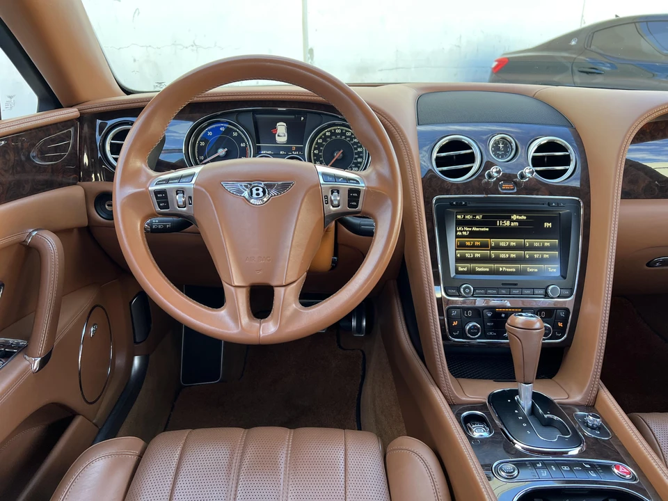 2016 Bentley Continental Flying Spur - Image 28 of 31