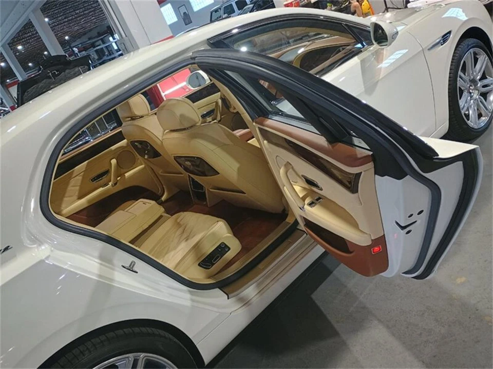 2016 Bentley Continental Flying Spur - Image 28 of 31