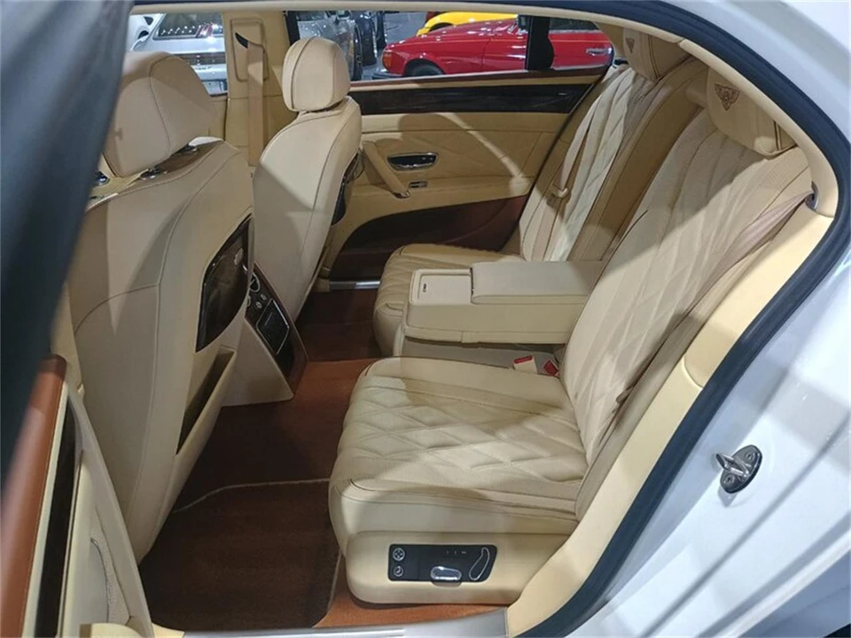 2016 Bentley Continental Flying Spur - Image 24 of 31