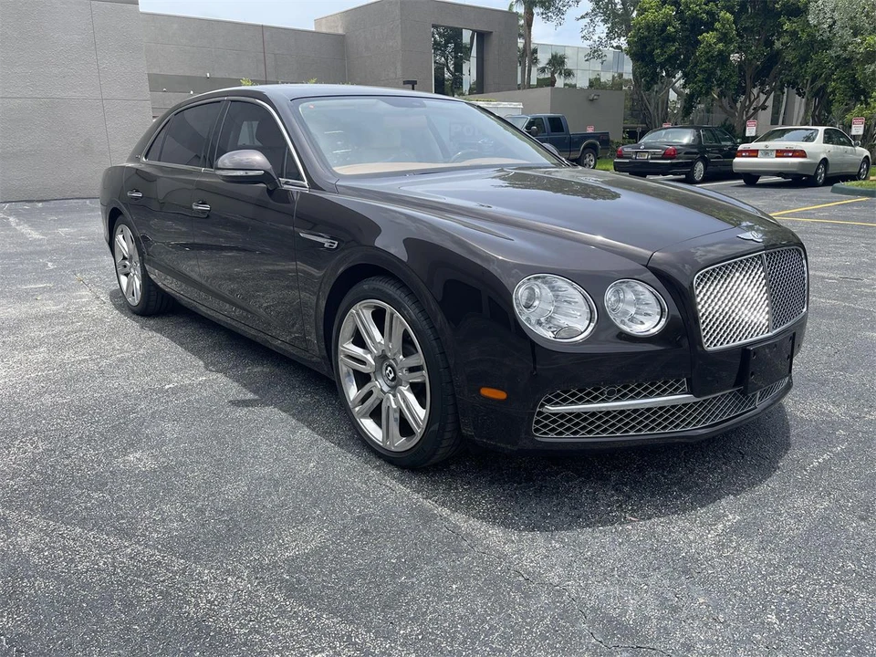 2016 Bentley Continental Flying Spur - Image 3 of 30