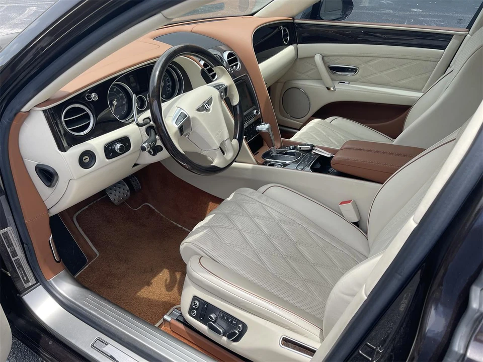 2016 Bentley Continental Flying Spur - Image 10 of 30