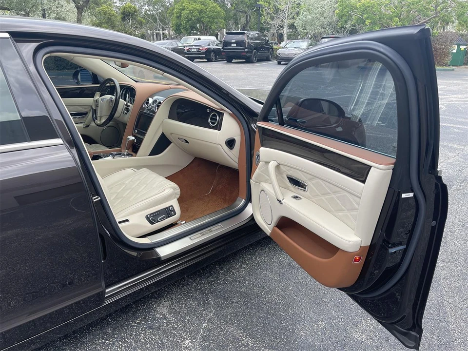 2016 Bentley Continental Flying Spur - Image 13 of 30