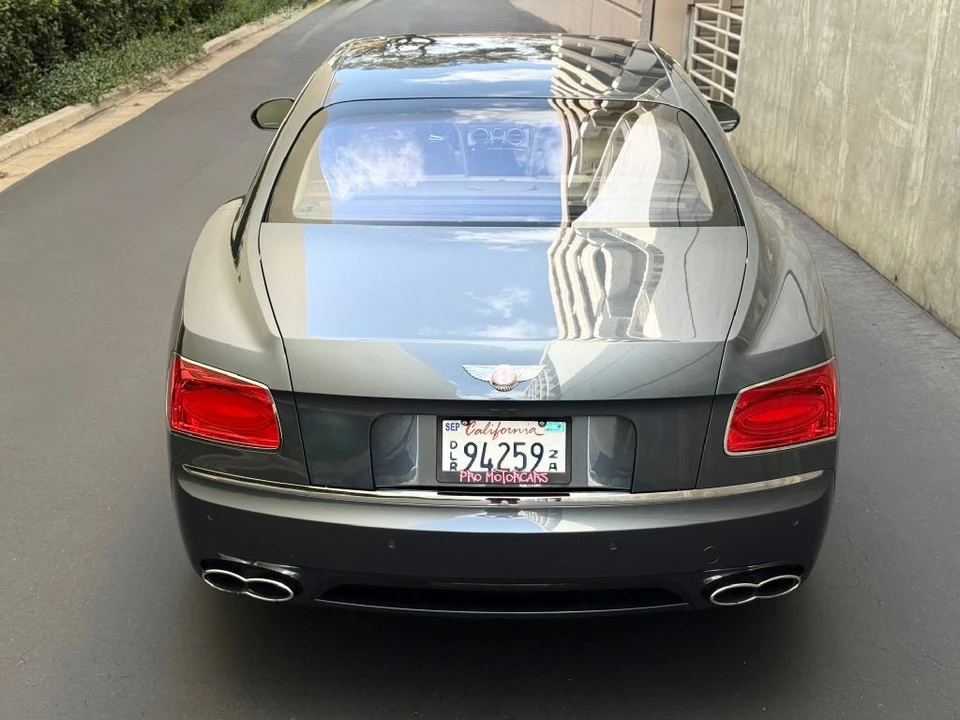 2016 Bentley Continental Flying Spur - Image 16 of 21