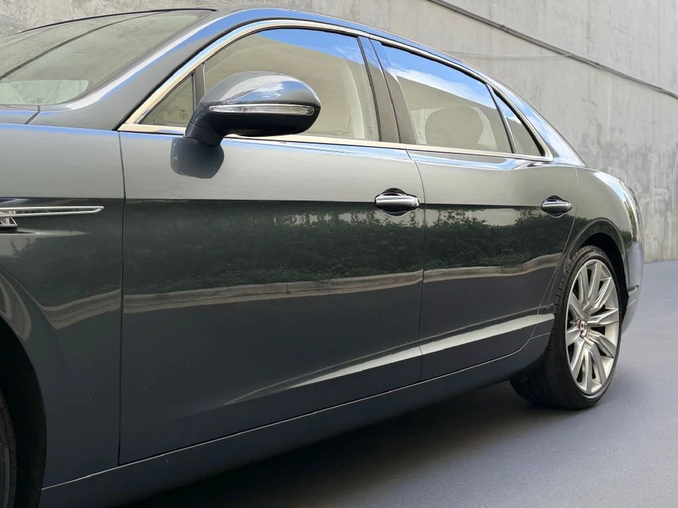 2016 Bentley Continental Flying Spur - Image 18 of 21