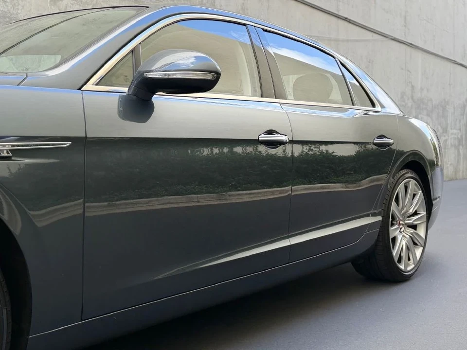 2016 Bentley Continental Flying Spur - Image 18 of 21