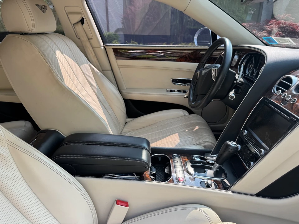 2016 Bentley Continental - Image 9 of 18