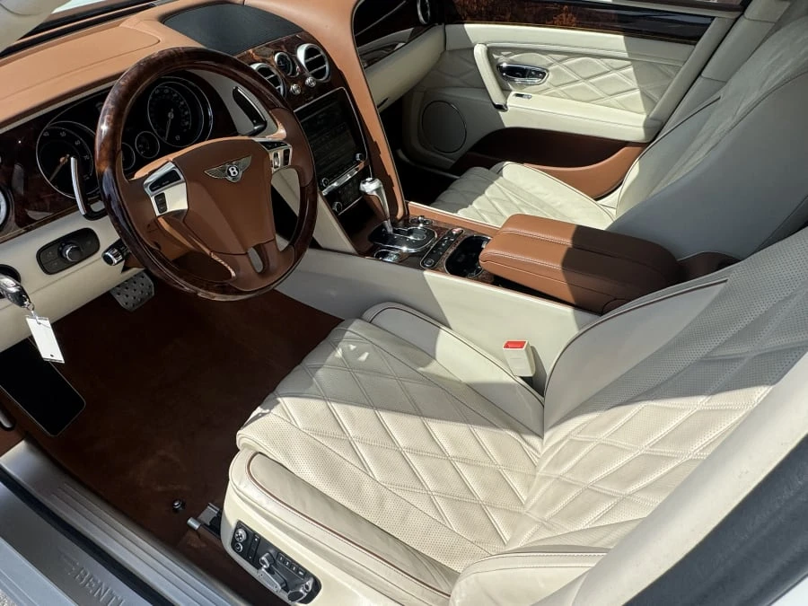 2016 Bentley Continental - Image 9 of 12