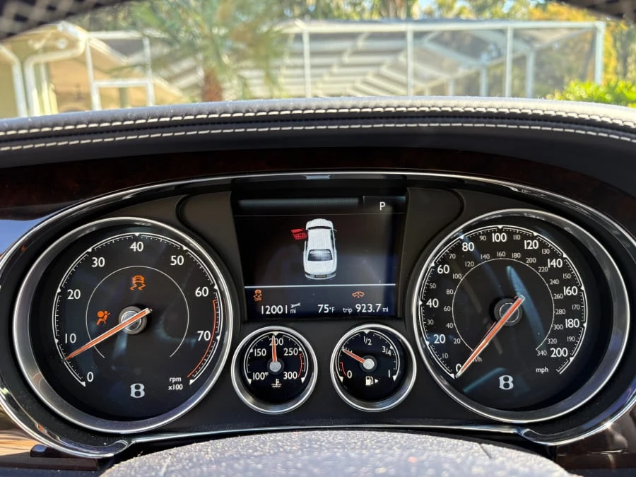 2016 Bentley Continental Flying Spur - Image 8 of 9