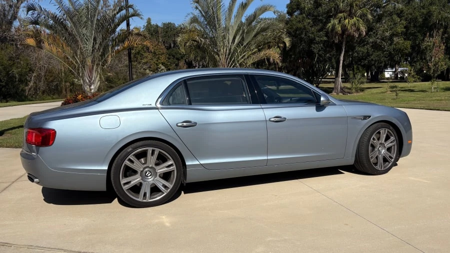2016 Bentley Continental Flying Spur - Image 2 of 9