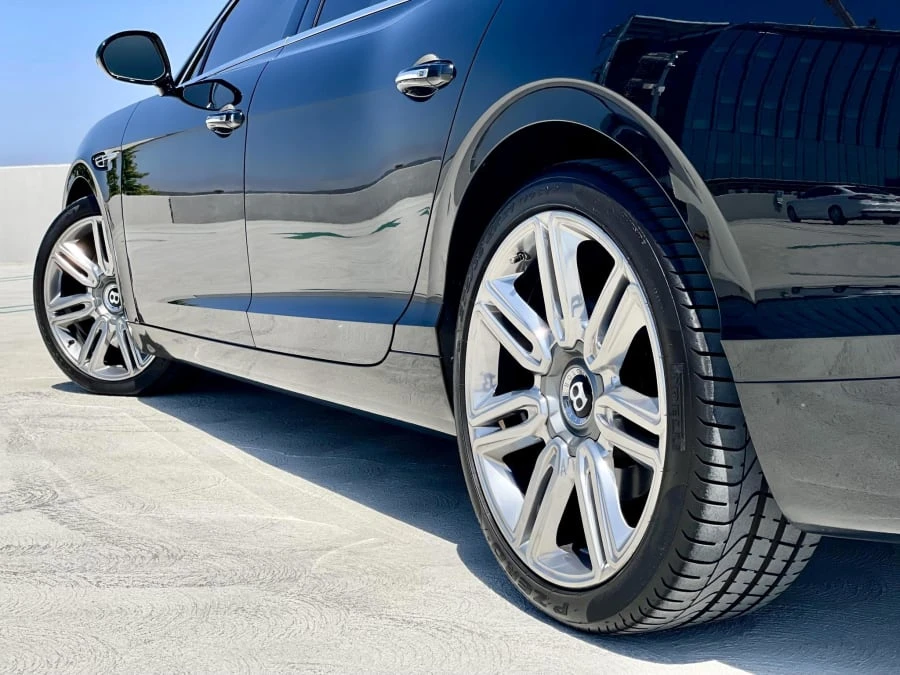 2016 Bentley Continental - Image 23 of 31