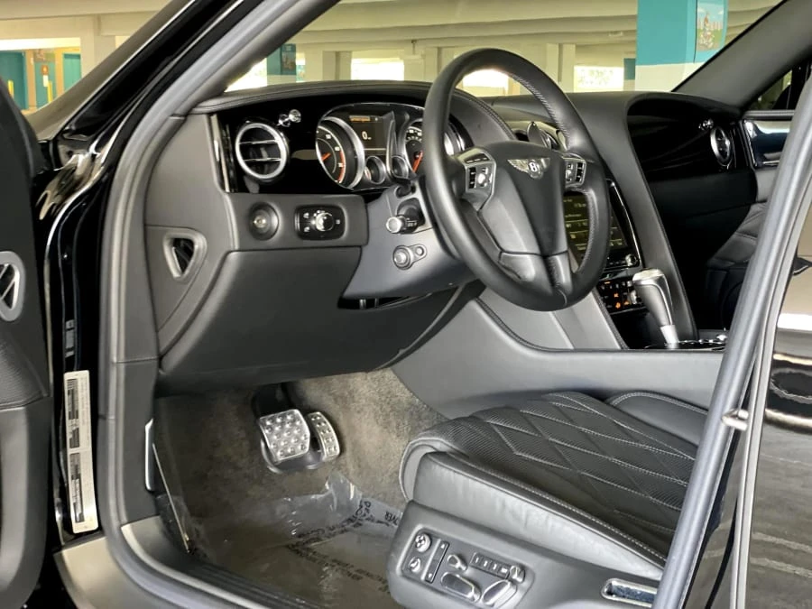 2016 Bentley Continental - Image 28 of 31