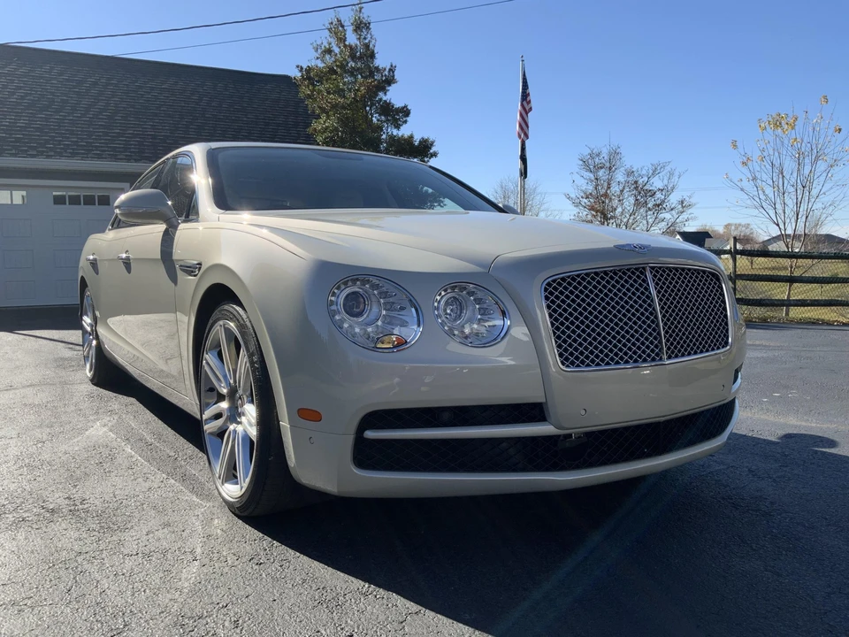 2016 Bentley Continental Flying Spur - Image 18 of 31
