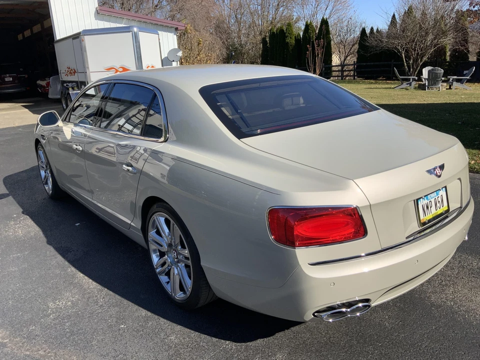 2016 Bentley Continental Flying Spur - Image 25 of 31