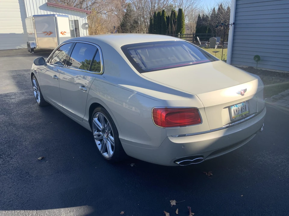 2016 Bentley Continental Flying Spur - Image 24 of 31