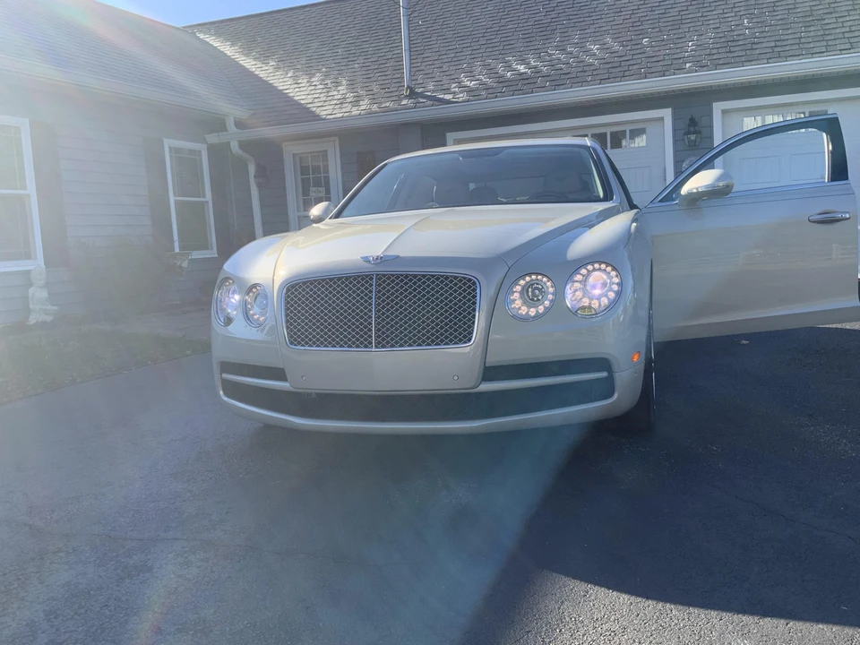 2016 Bentley Continental Flying Spur - Image 26 of 31