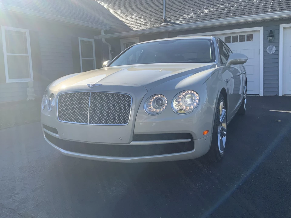 2016 Bentley Continental Flying Spur - Image 13 of 31
