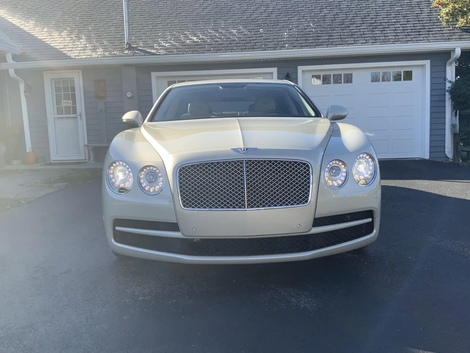 2016 Bentley Continental Flying Spur - Image 16 of 31