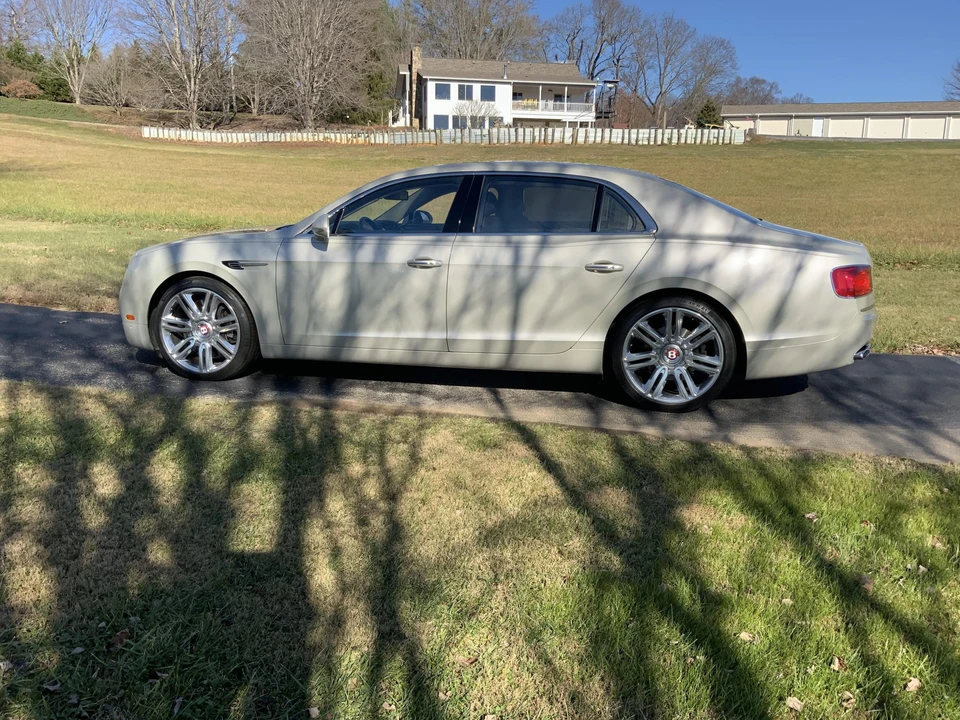 2016 Bentley Continental Flying Spur - Image 10 of 31