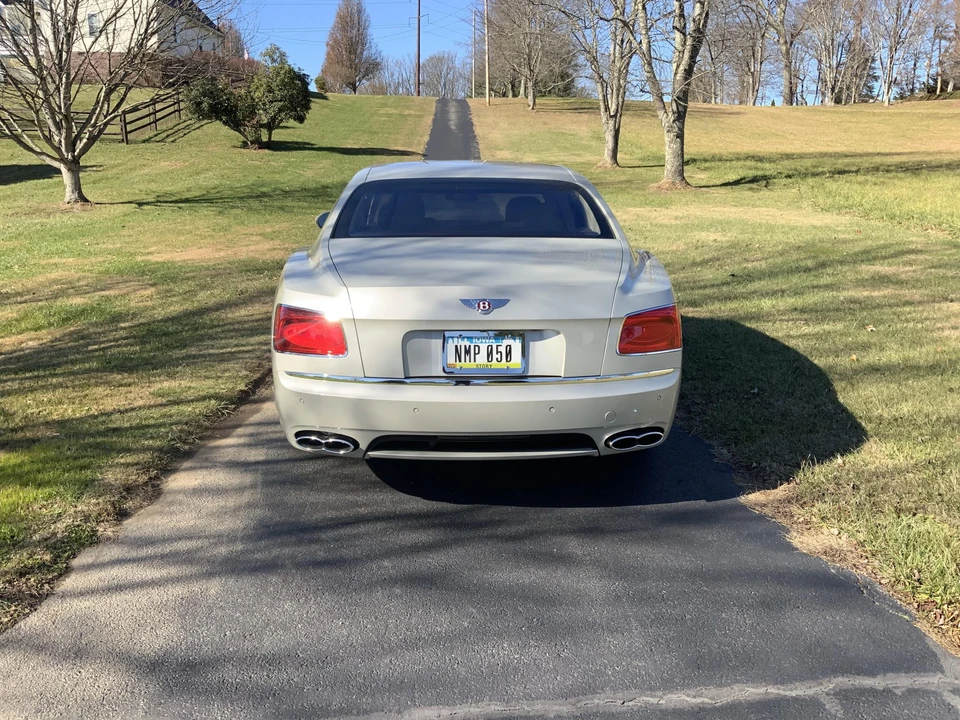 2016 Bentley Continental Flying Spur - Image 8 of 31