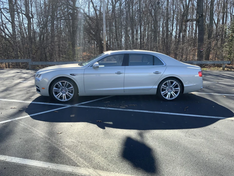 2016 Bentley Continental Flying Spur - Image 11 of 31