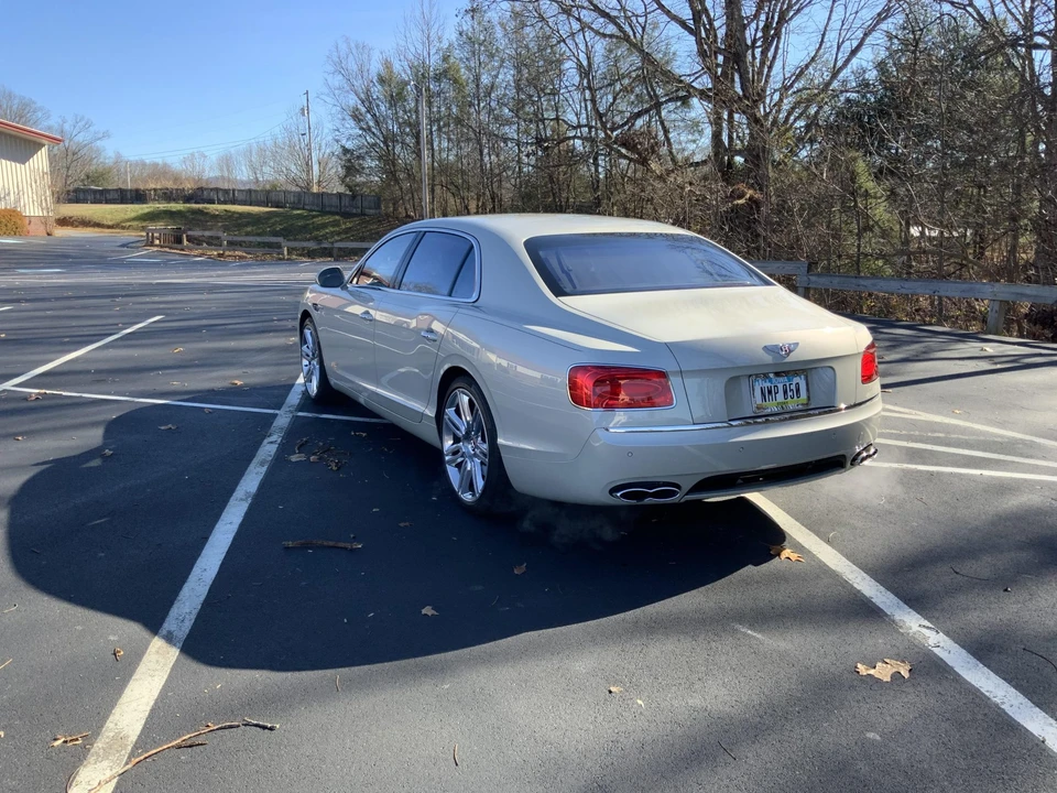 2016 Bentley Continental Flying Spur - Image 22 of 31