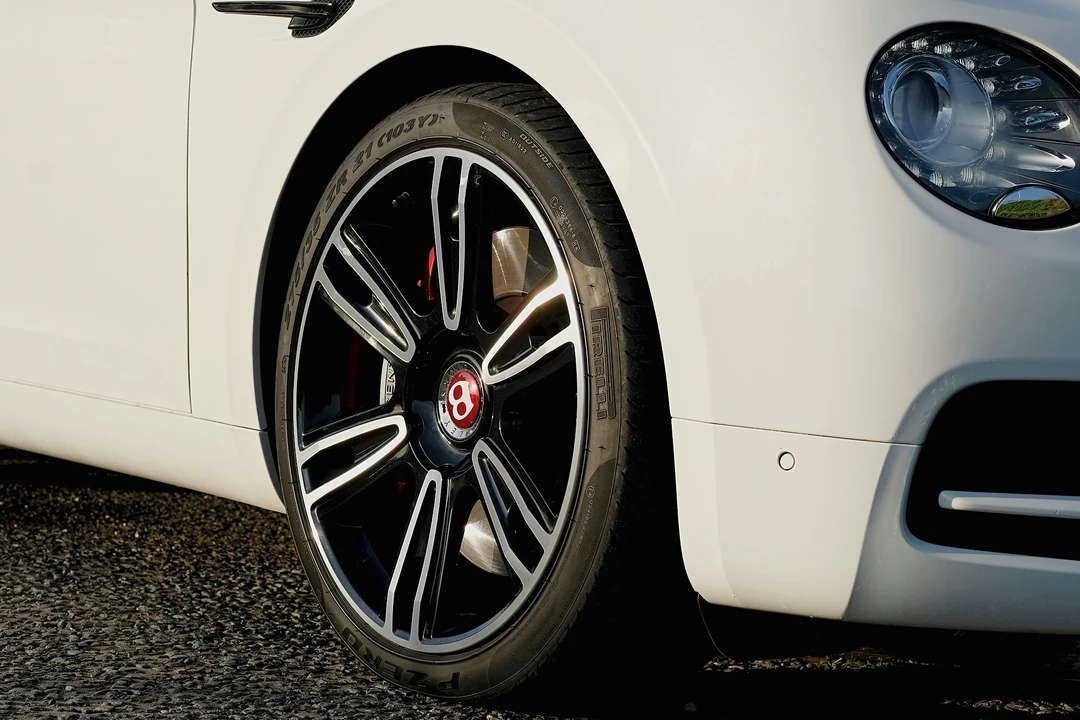 2016 Bentley Continental Flying Spur - Image 13 of 21